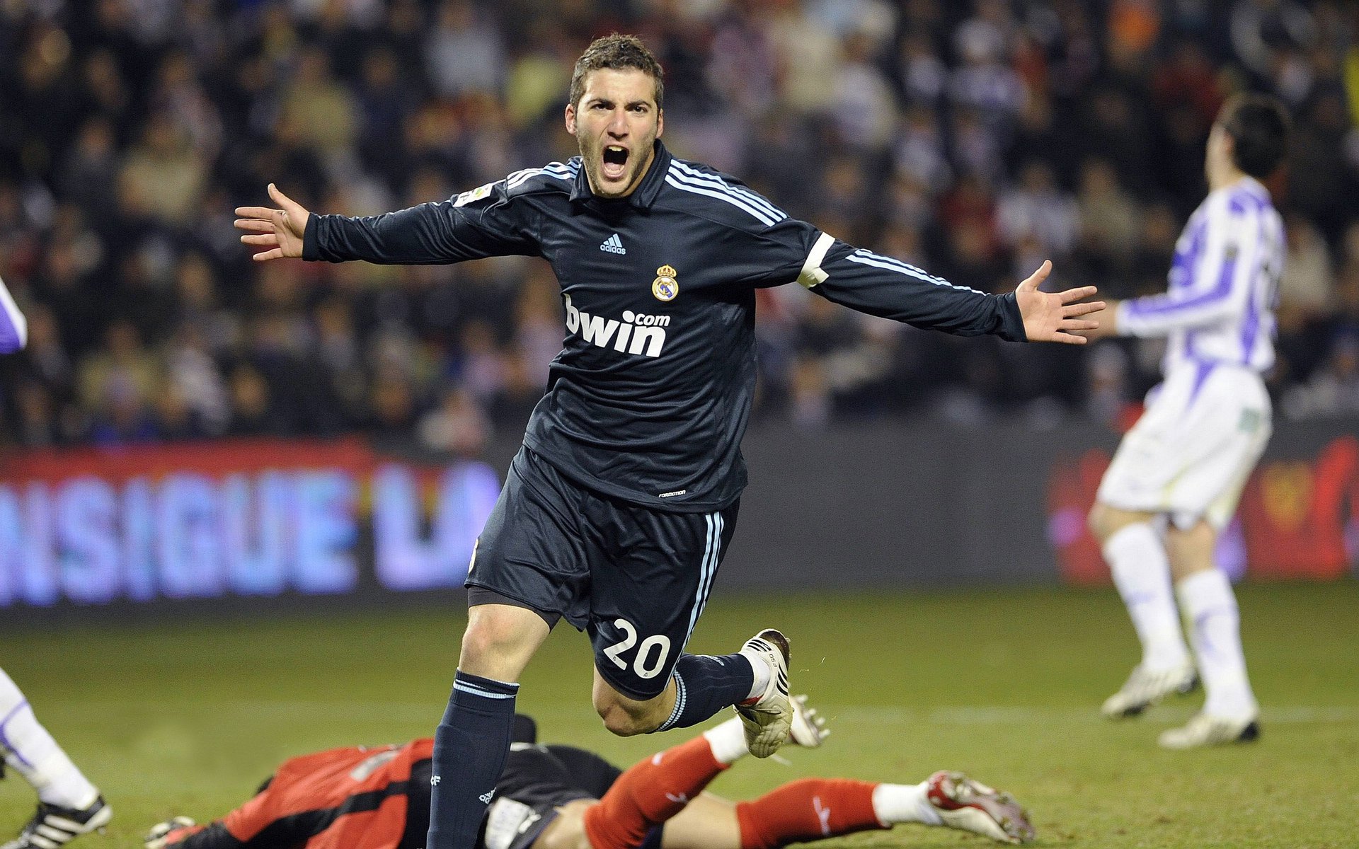 广东宏远冲击三连冠,目标坚定!,广东宏远3队